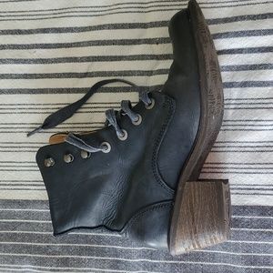 Jon Fluevog Black Leather Boots